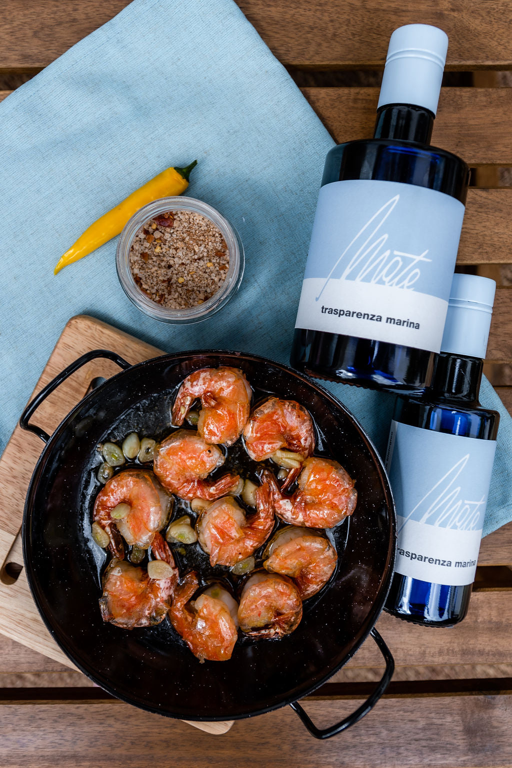 Bio-organikus, prémium extra szűz olívaolaj Horvátországból, Isztriáról, 250 ml 500 ml üveg