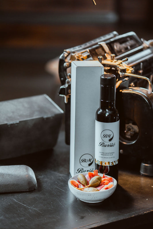 Díszdobozos DE KLEVA isztriai prémium extra szűz olívaolaj, '25