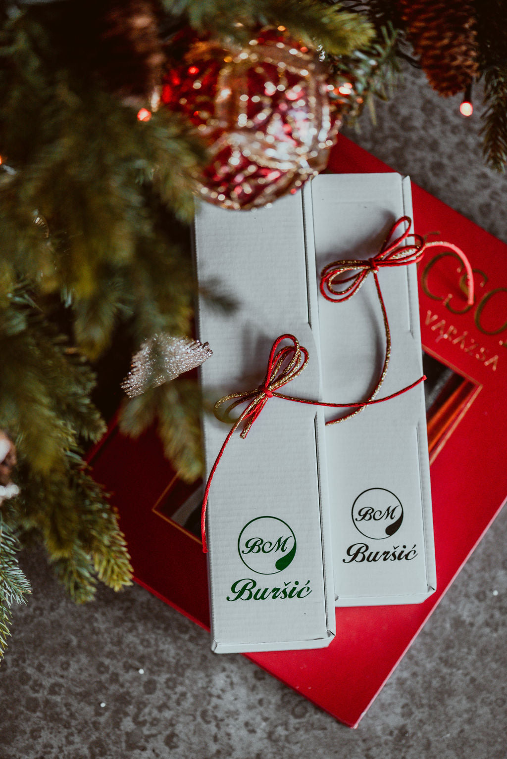 Díszdobozos DE KLEVA isztriai prémium extra szűz olívaolaj, '25